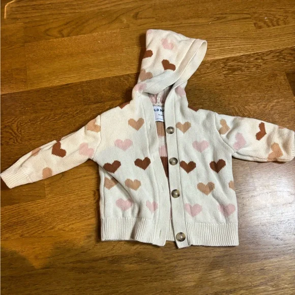 Old Navy Heart Knit Cardigan Hoodie 12–18M beige neutral - Picture 2 of 6